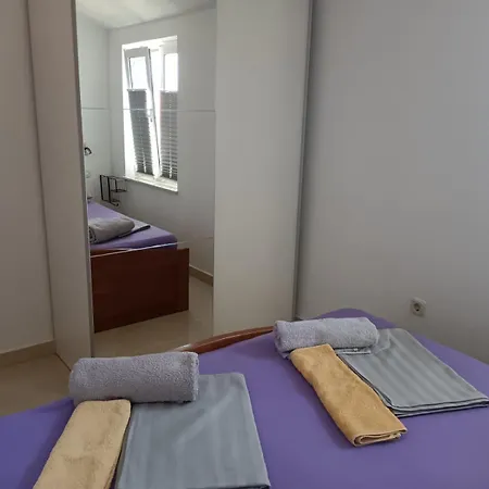 In With Balcony, Air Conditioning, Wi-fi, Dishwasher Apartment *