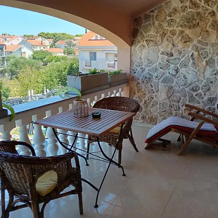 In With Balcony, Air Conditioning, Wi-fi, Dishwasher Biograd Na Moru