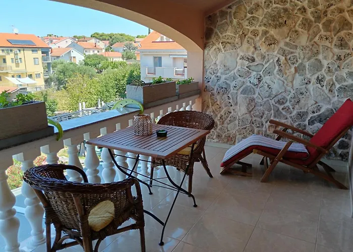 In With Balcony, Air Conditioning, Wi-fi, Dishwasher Biograd Na Moru